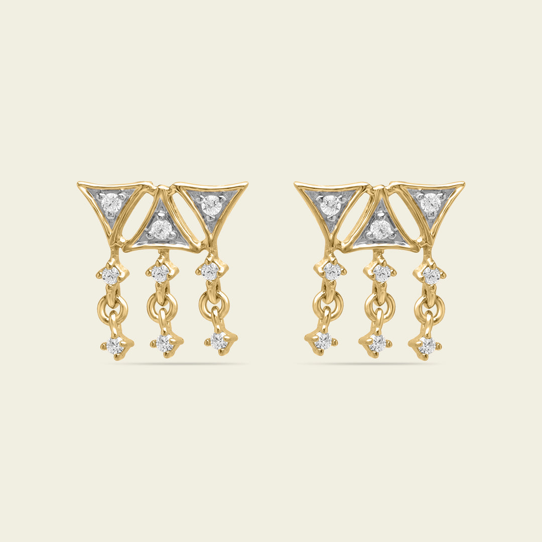 Boucles d'oreilles en or, design triangle avec diamants